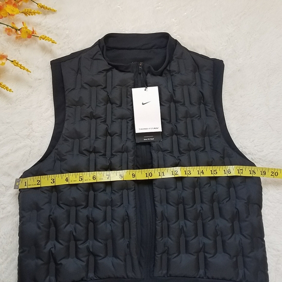 Nike Therma-Fit ADV Running Vest - Picture 5 of 11